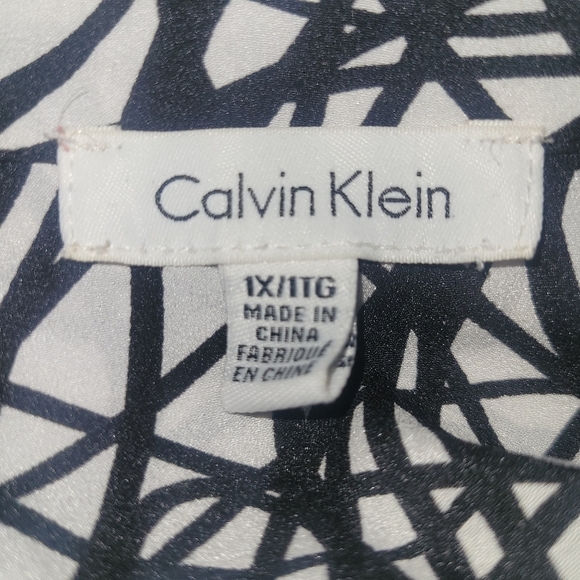 Calvin Klein White and Black Abstract Shirt 1X - Picture 7 of 7